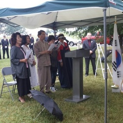 한국전쟁 용사 기념행사 참여